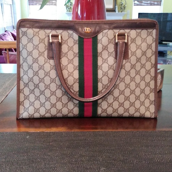 Gucci Handbags - Gucci Top Handle handbag